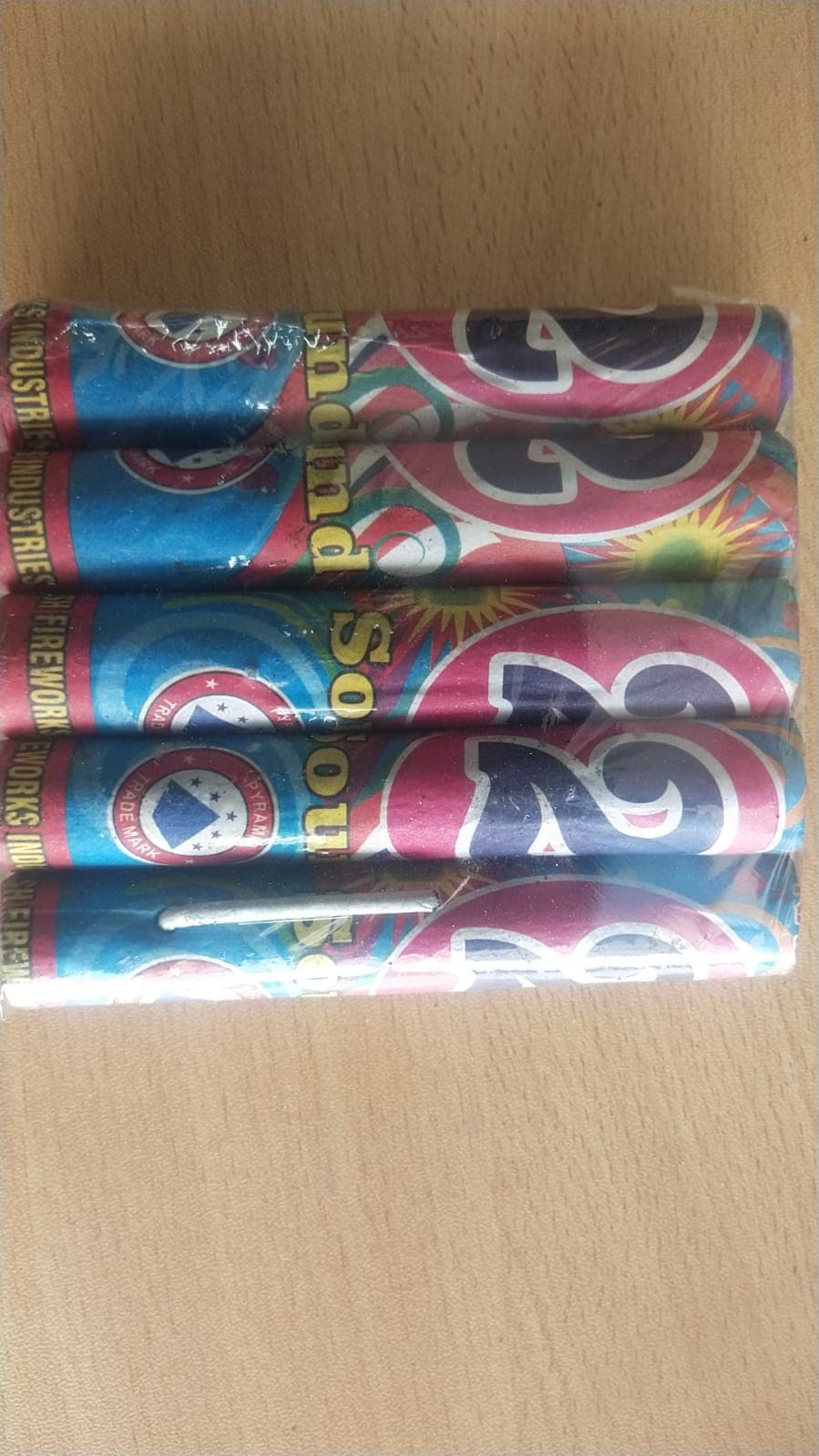 2 SOUND CRACKERS
