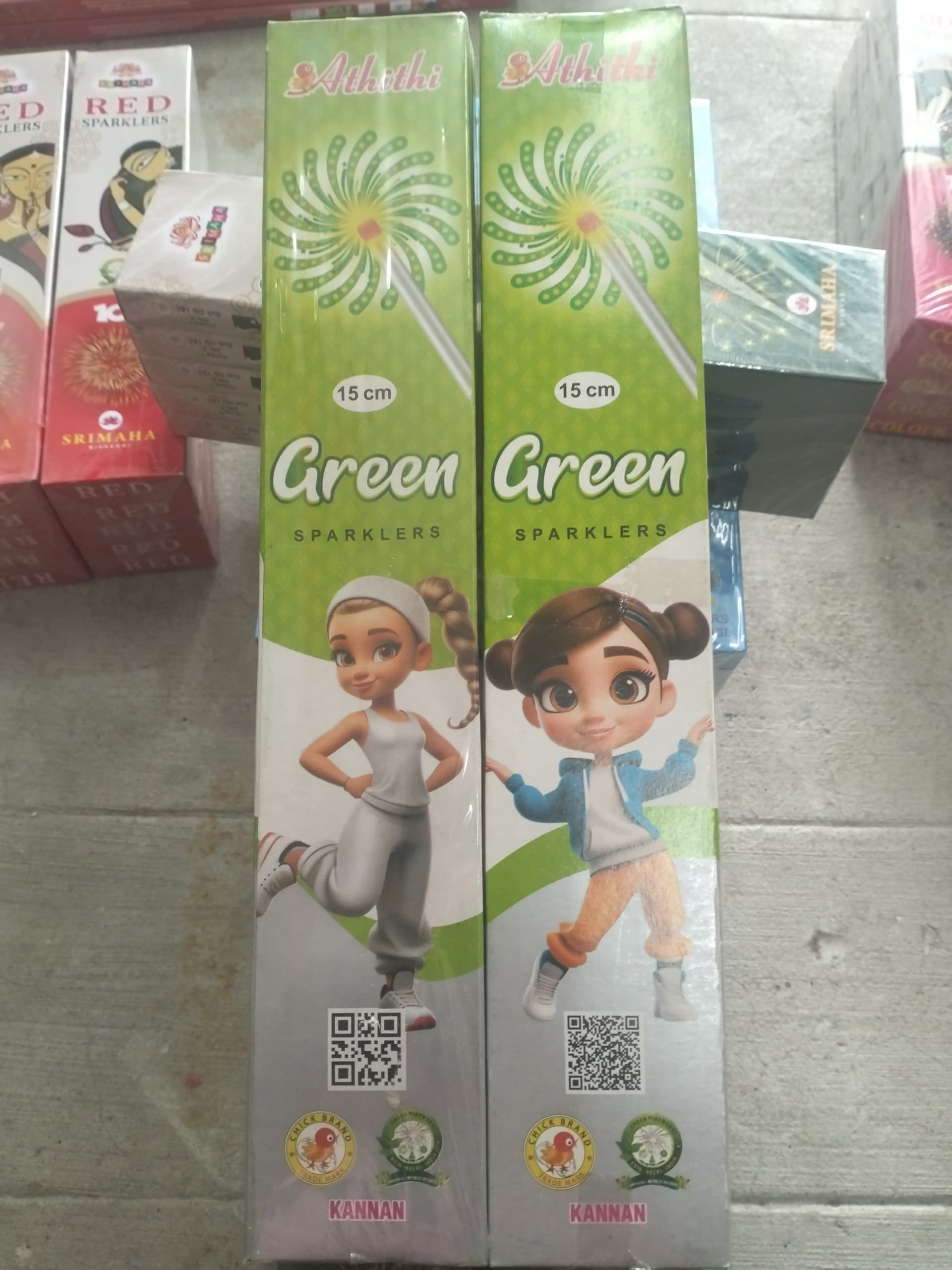 15 CM GREEN SPARKLERS